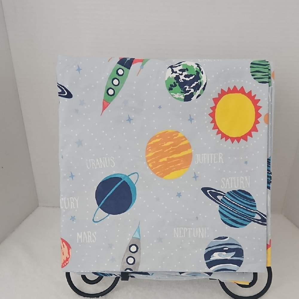 Pottery Barn Kids Blue Yellow Green Solar System Full Flat Sheet